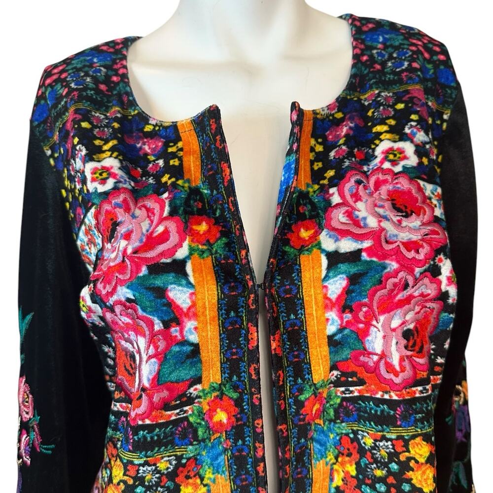Ruby Yaya Women's Romero Boston Proper Floral Embroidered Velvet Jacket sz S - Picture 2 of 13